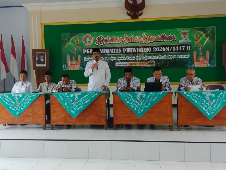 Lampaui Target Provinsi, PGRI Purworejo Hidupkan Semangat Ramadhan Lewat Khataman Al-Qur'an dan Santunan