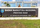 Diduga BNNP Riau lepaskan 12 Orang Pengguna Narkoba yang baru di tangkap.