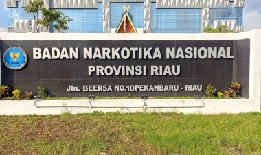 Diduga BNNP Riau lepaskan 12 Orang Pengguna Narkoba yang baru di tangkap.