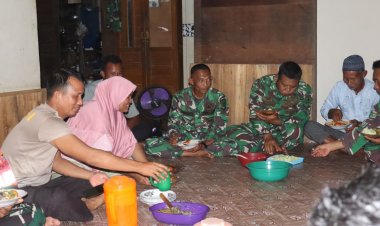 Hangatnya Kebersamaan: Satgas TMMD Ke-129 Kodim 0313/KPR Gelar Makan Bersama di Rumah Orang Tua Asuh   